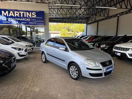 VOLKSWAGEN POLO SEDAN 1.6 MI 8V FLEX 4P MANUAL